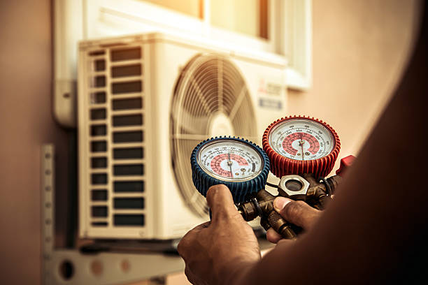 Professional Hvac Maintenance technician working in Anza, CA